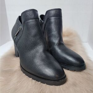 Lucky Brand Natalee Heeled Lugged Sole Side Zip Ankle Bootie Size 7.5
